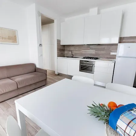 Apart-hotel Diffuso Arcobaleno 4*