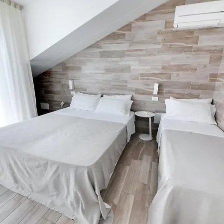 Diffuso Arcobaleno Aparthotel Gabicce Mare