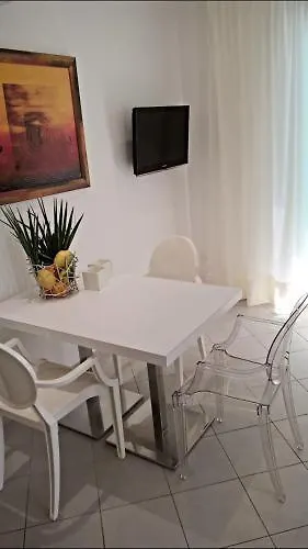 Diffuso Arcobaleno Apart Otel